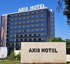 Hotel Axis Porto oferece circuito tur�stico pela cidade